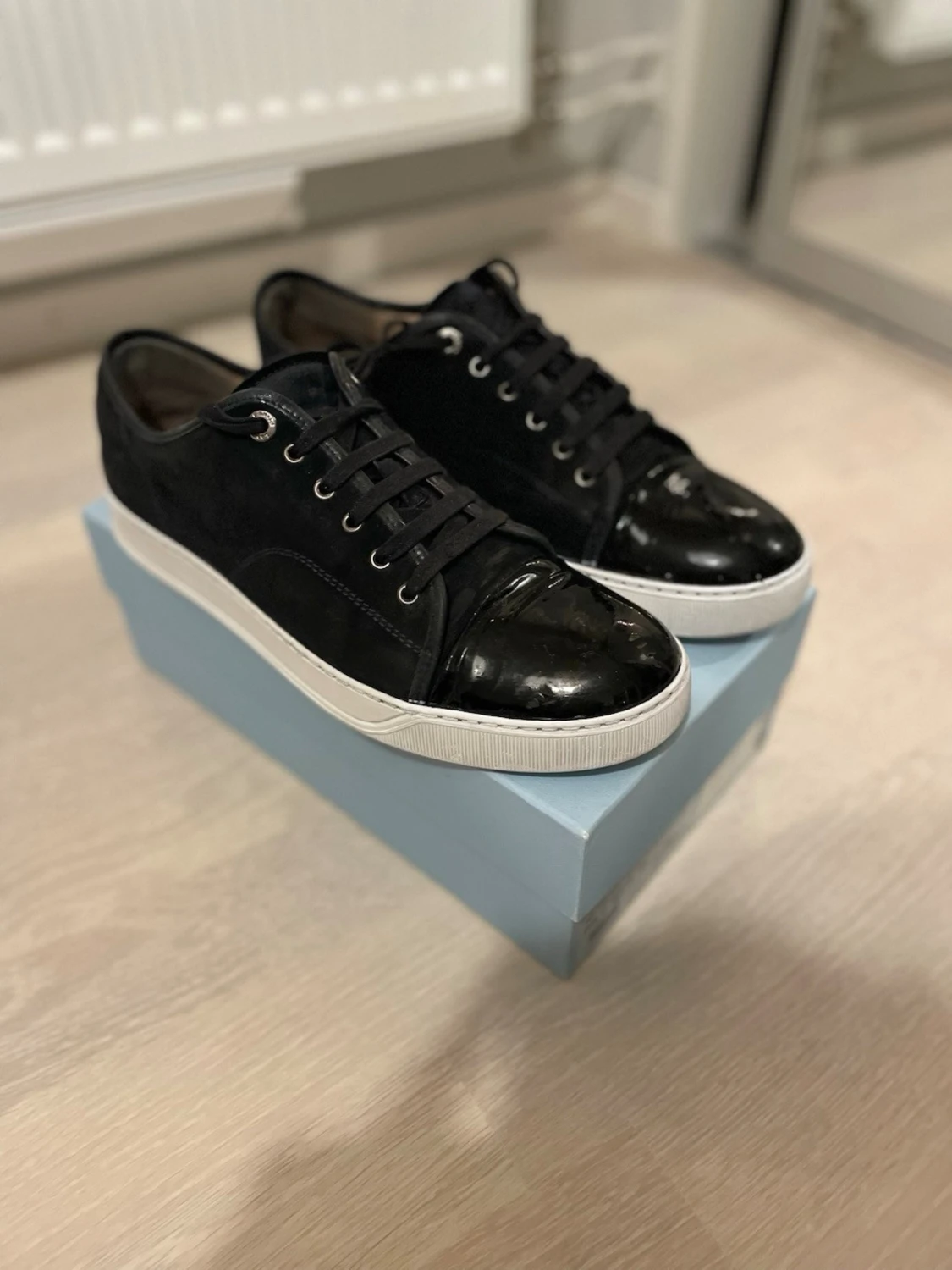 Svarta Lanvin Captoe 