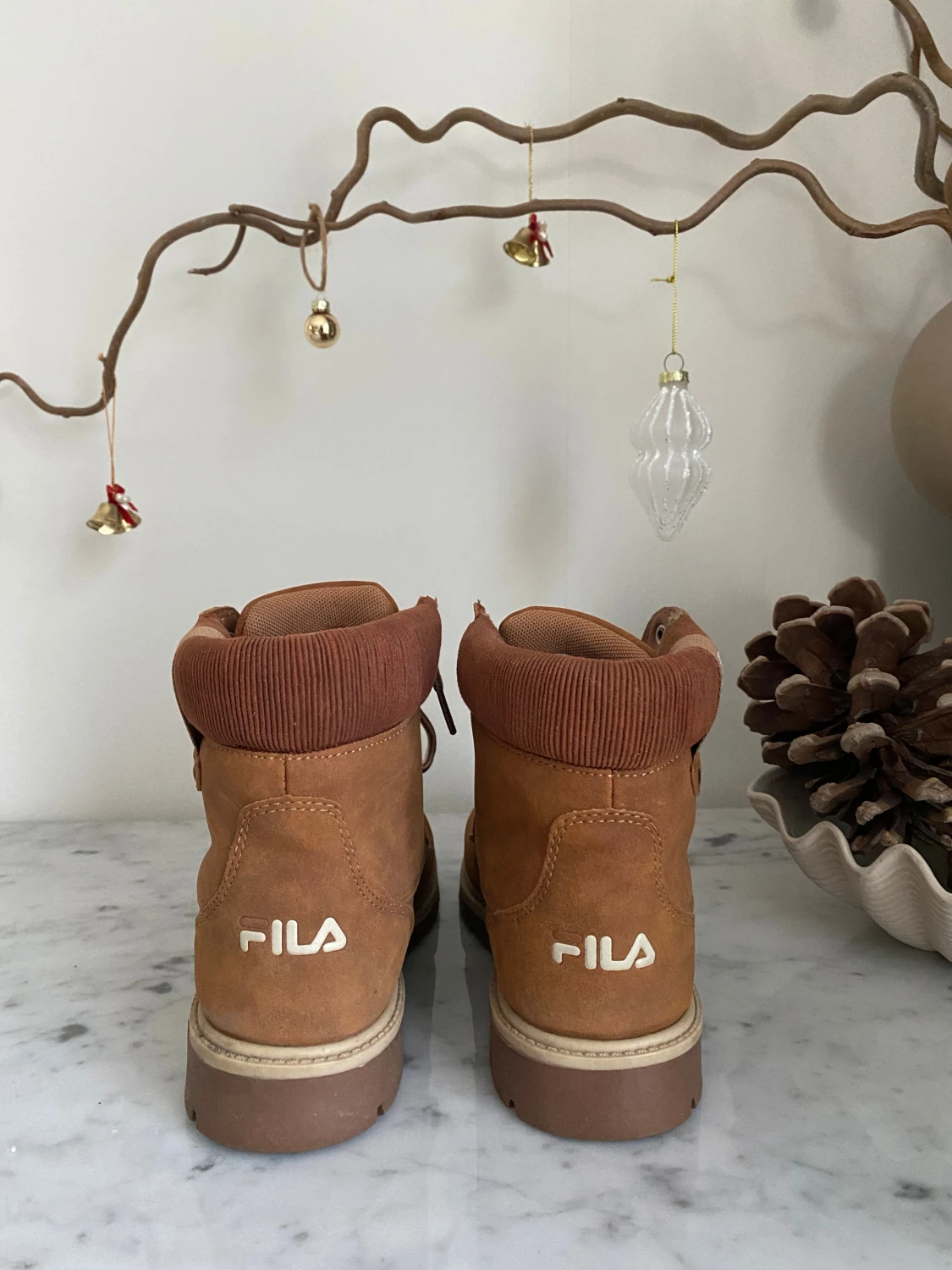 Fila kängor stl 38 – bruna, i mycket fint skick - 3