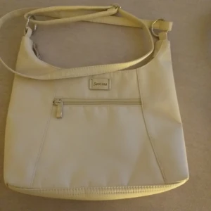 Armväska - Andvend lite bara 