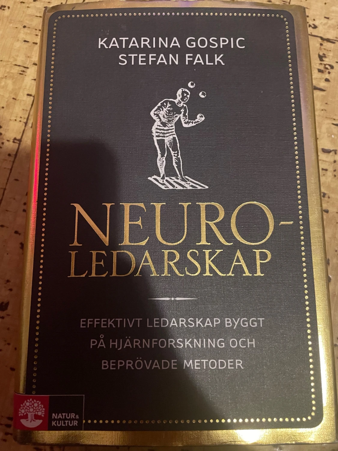 Neuroledarskap