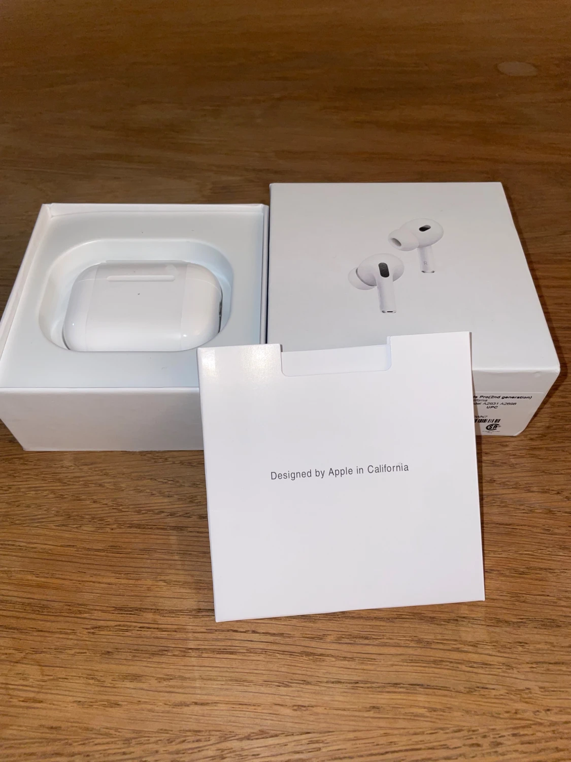 AirPods Pro 2nd generation (USB-C, MagSafe) - 1