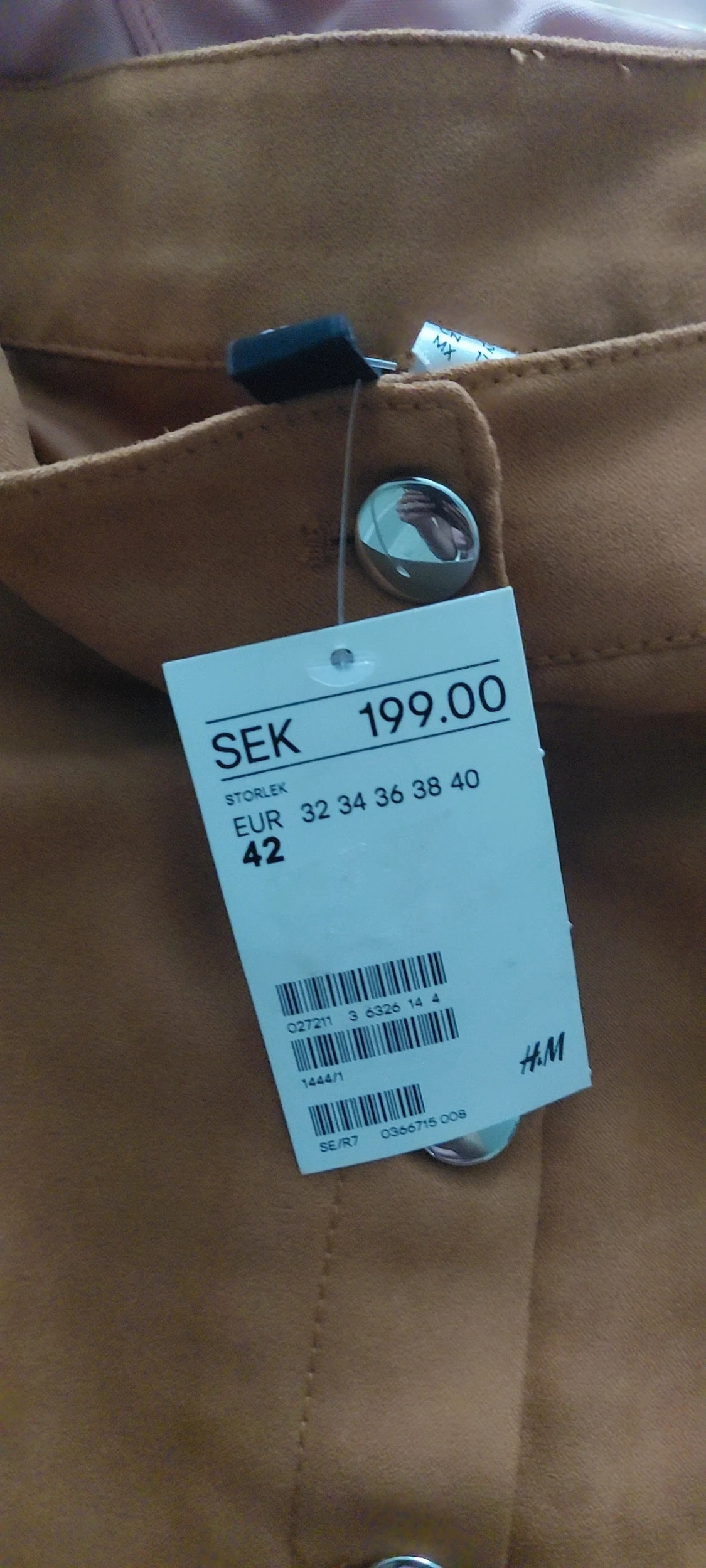 Brun mockakjol med knappar från H&M - 3