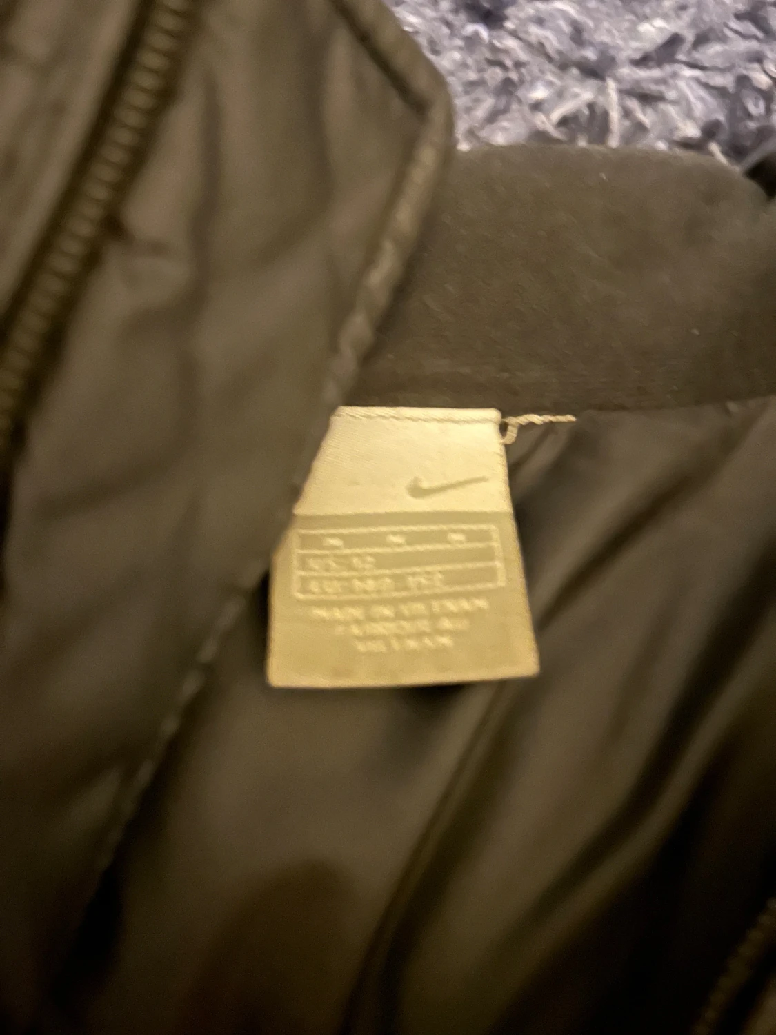 Svart Nike pufferjacka L - 3