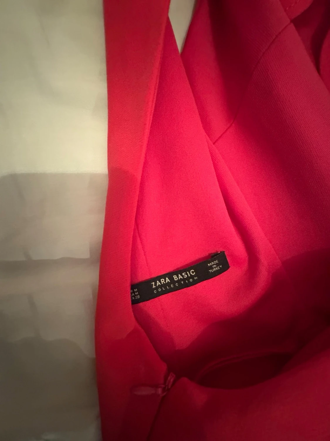 Röd kort klänning från Zara Basic - 2