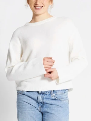 Vit stickad tröja från 157 XS - vit stickad tröja från 157 i storlek XS. Lite nopprig