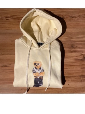 Hoddie från polo  - Fet Hoddie för vintern 