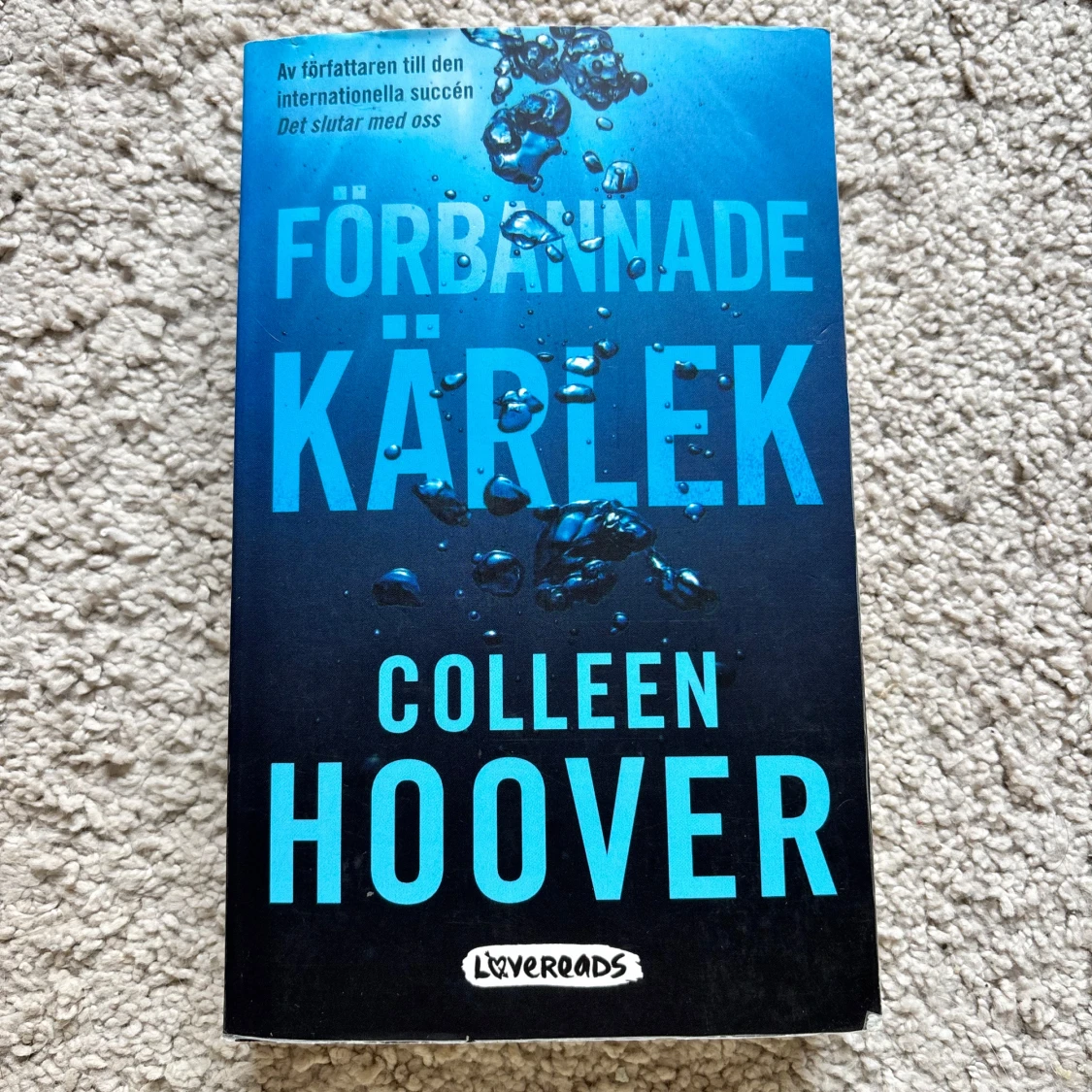 Förbannade kärlek - Colleen Hoover
