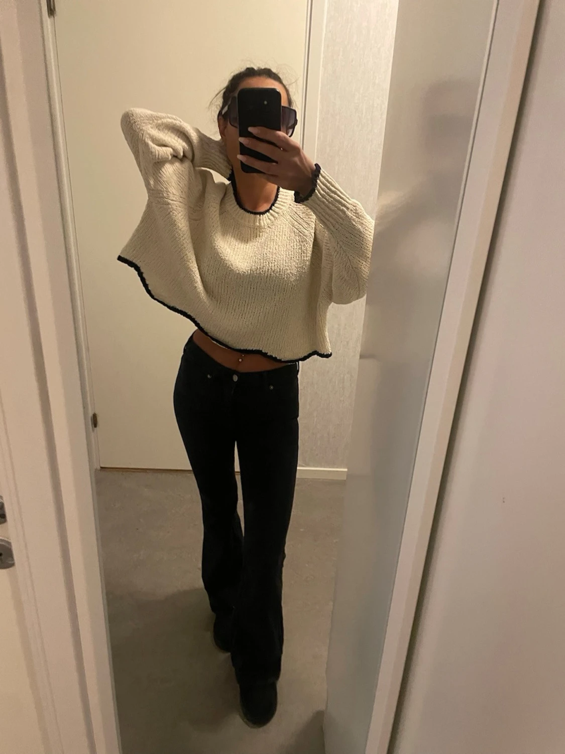 Croppad stickade tröja - 1