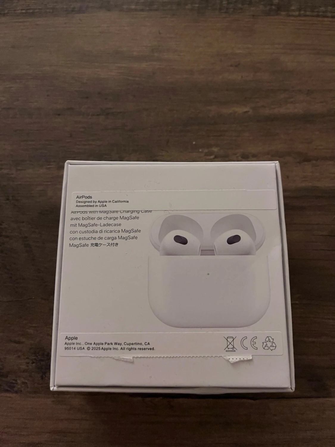 Apple AirPods 3 (2021) - 4