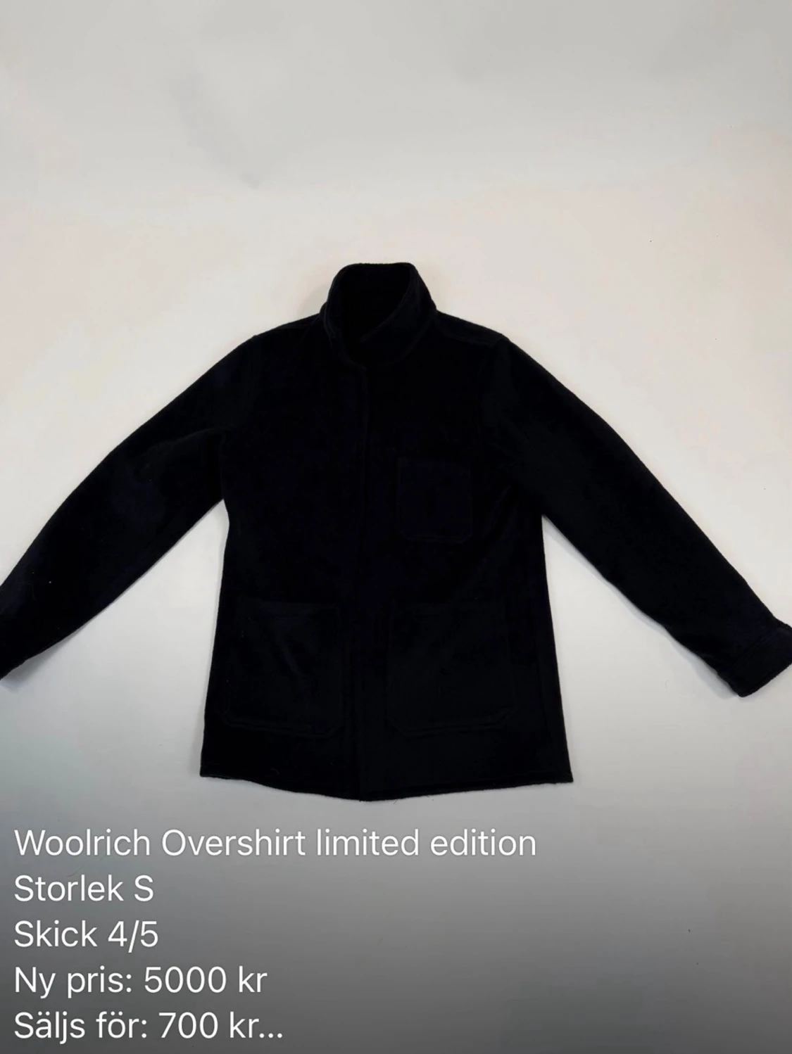 Svart overshirt från Woolrich