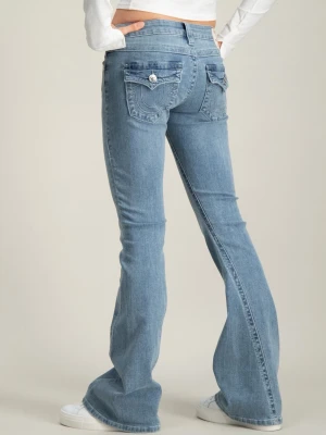 Bootcut jeans i ljusblå denim - Säljer ett par ljusblå bootcut jeans från True Religion i storlek 24w. Använt ett få antal gånger!
