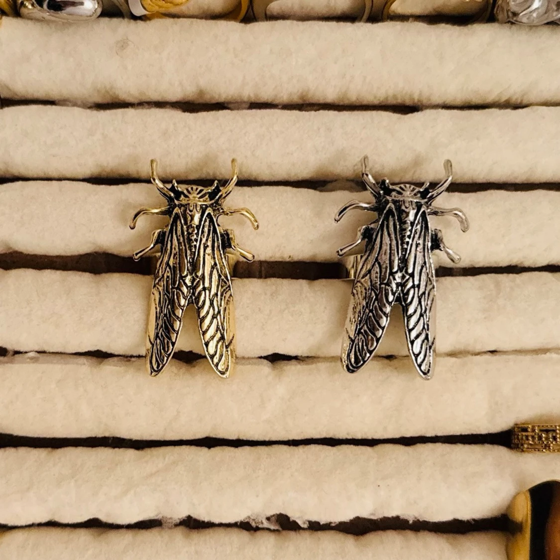 Alla som köper minst 2 ringar får en slumpmässigt ring på köpet  - 5