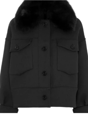 Meotine jacka/kappa - Intressekoll på denna Snygga meotine jacka. Den har  en lyxig svart pälskrage, passar både till vardags och festligare tillfällen! (Första bilden är lånad, sista bilden är min egna) nypris: ca 3500kr