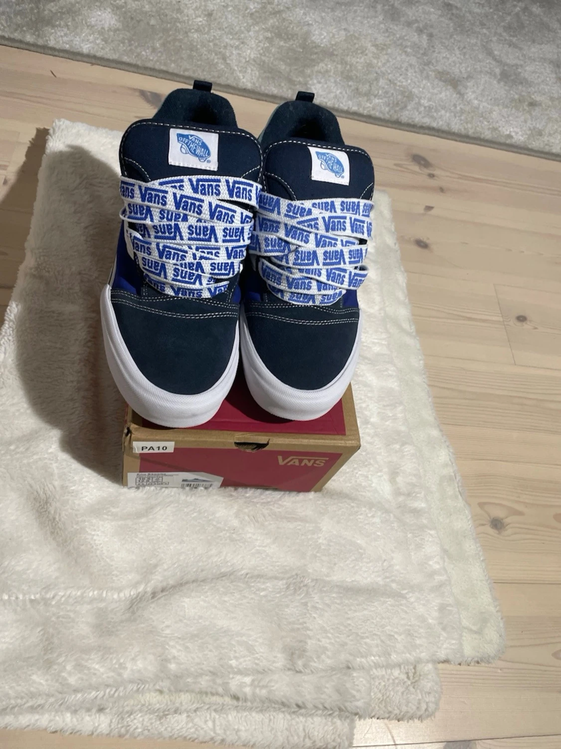 Chunky Vans - 1