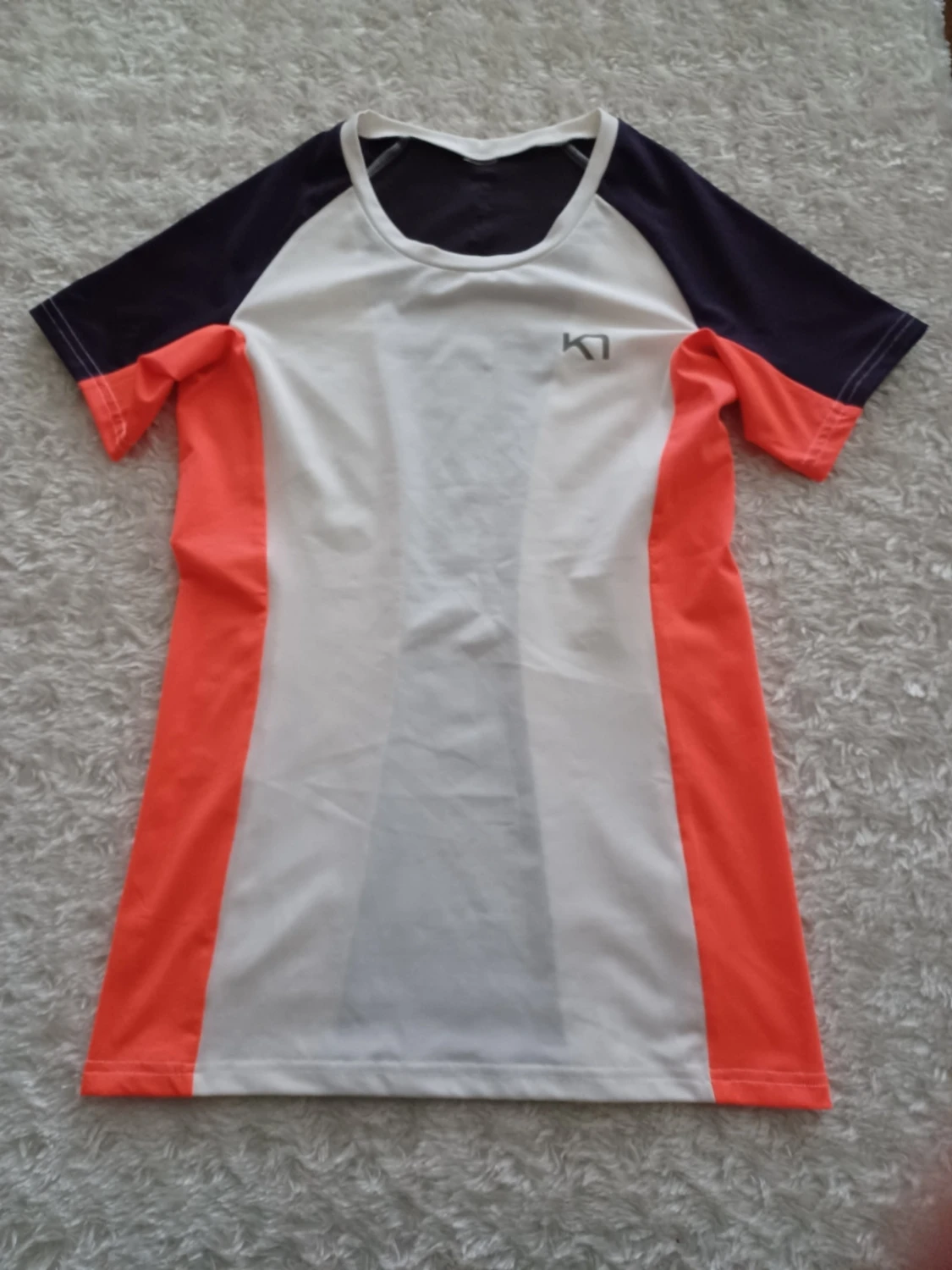 Sportig topp från Kari Traa