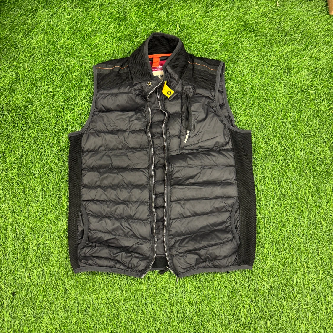 Svart dunväst från Parajumpers