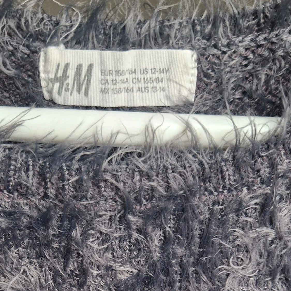 Grå fluffig tröja med stjärnor H&M - 3