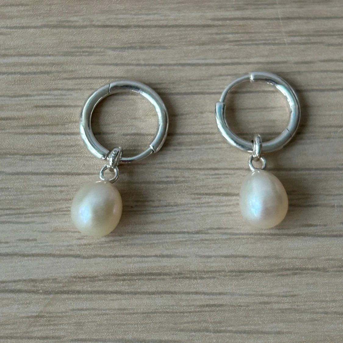 Syster P silverörhängen med pärlor - 2