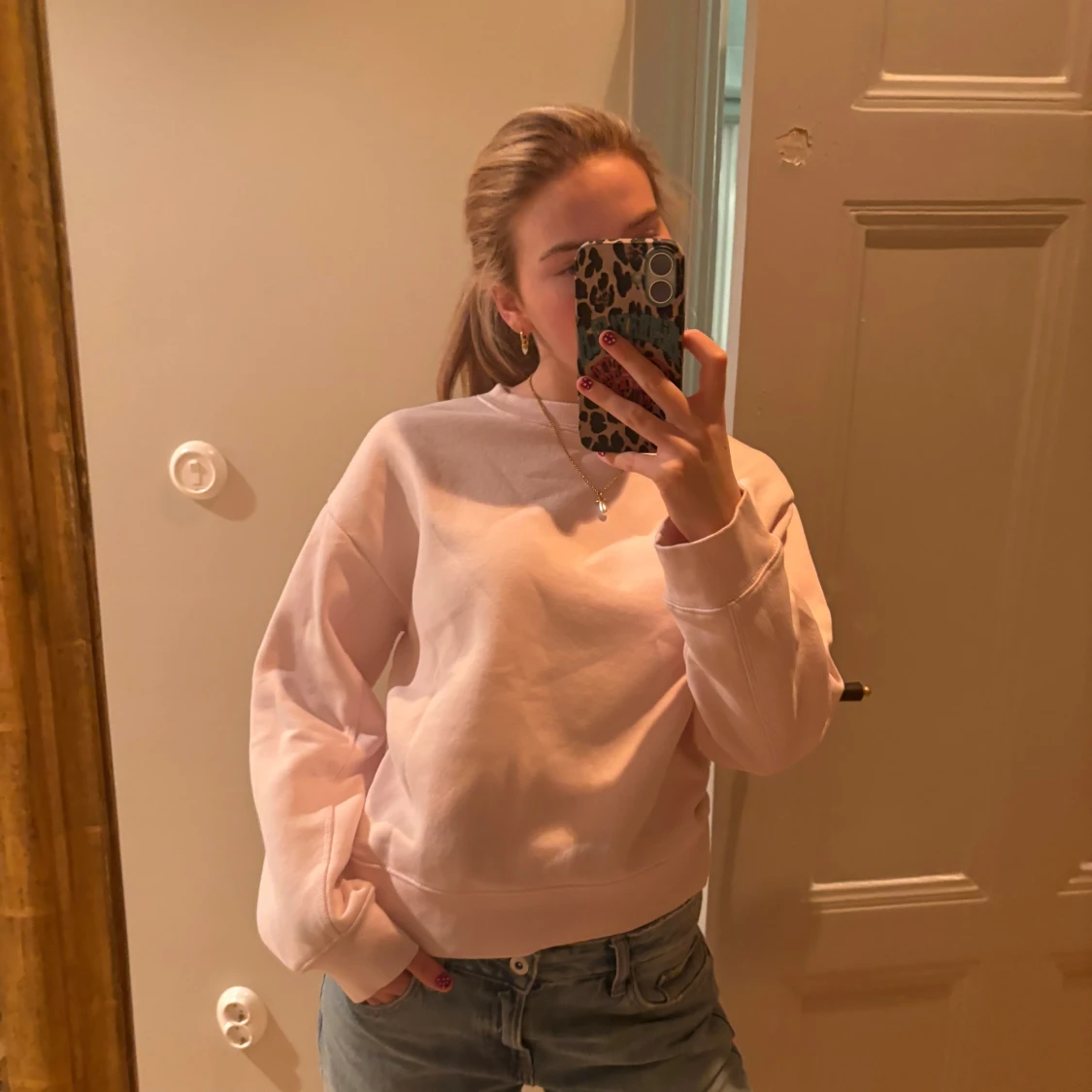 Ljusrosa sweatshirt i bomull - 1