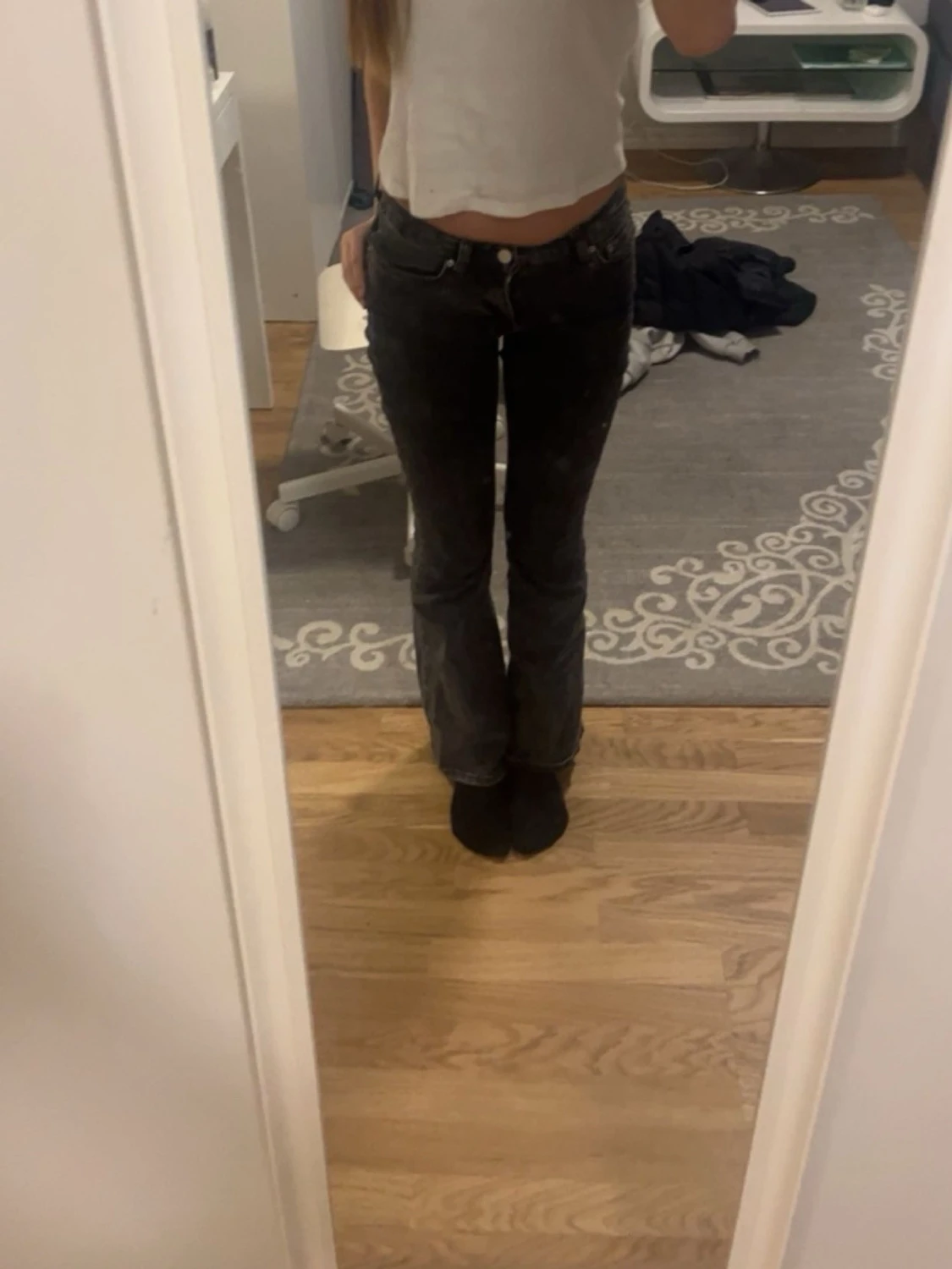 Svarta bootcut jeans