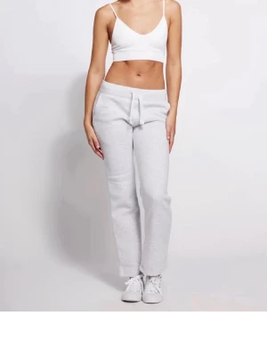 Grå mjukisbyxor  - Aldrig använda! 