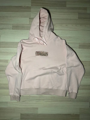 Derschutze hoodie  - Derschutze hoodie blossom 