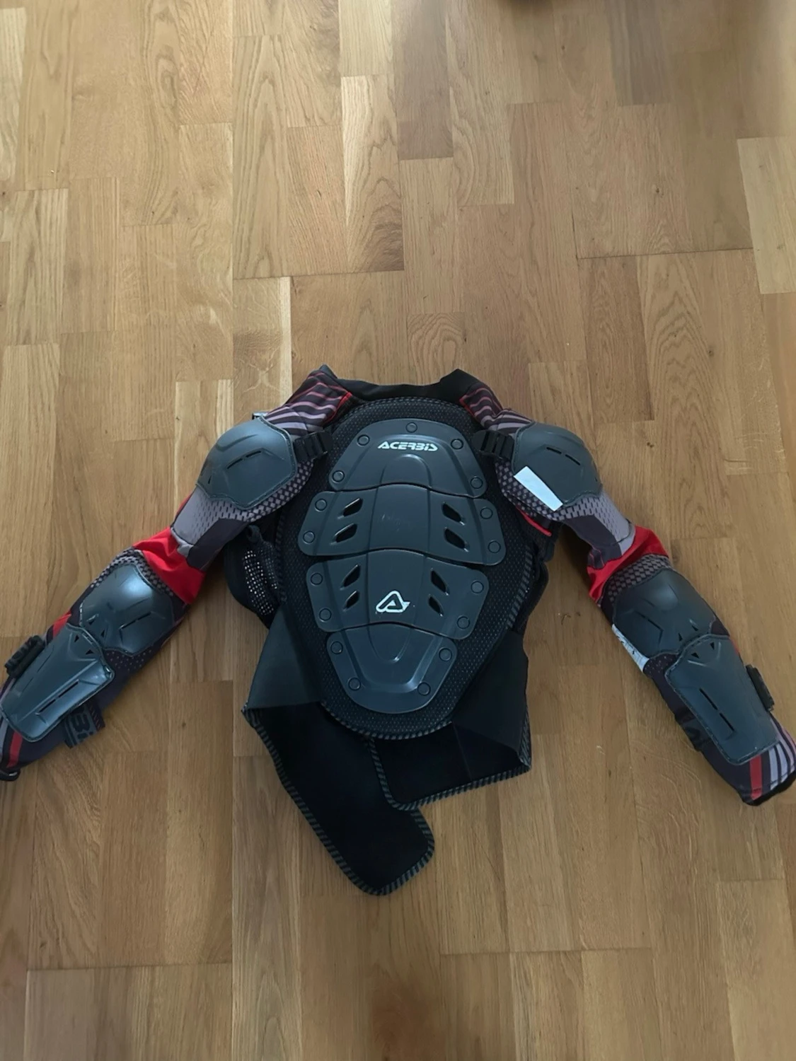 Acerbis skyddsväst med armbågsskydd - 1