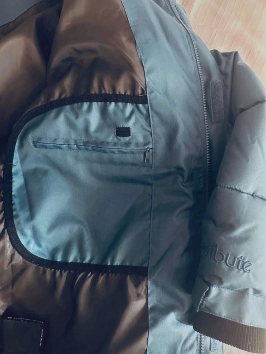 Blå pufferjacka från Tribute - 3