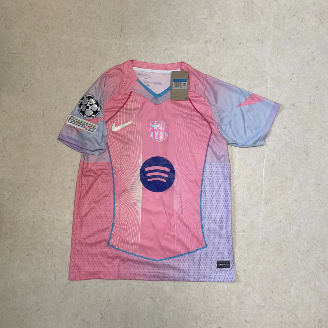 Barcelona ”Pink Dream” Lamine Yamal #19 - 1