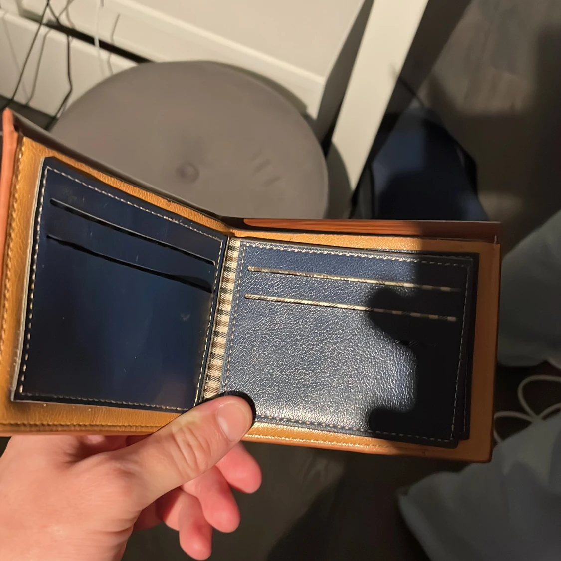 Brun randig plånbok  - 2