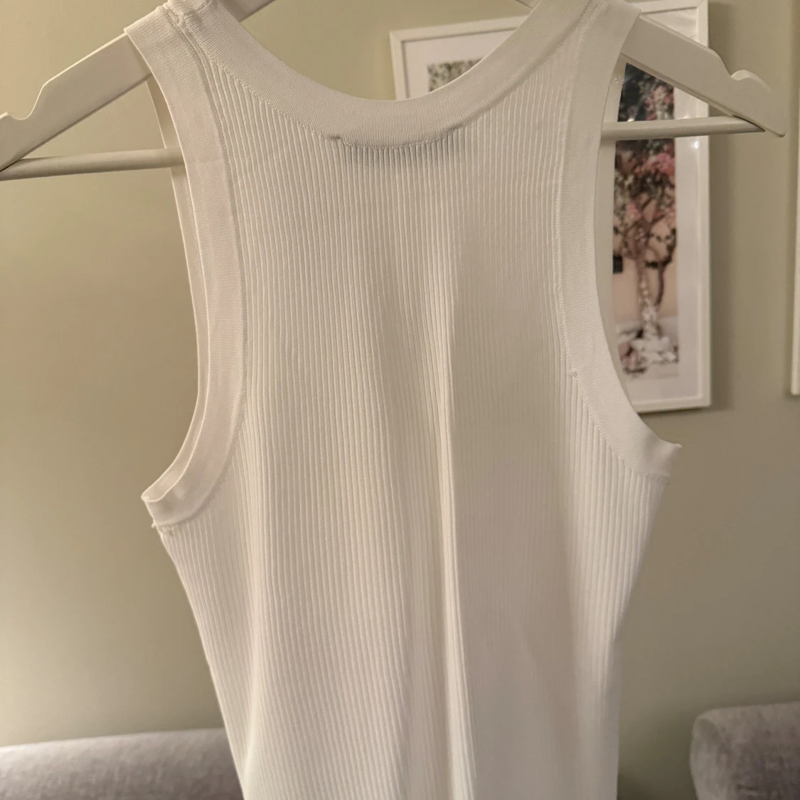 Ny vit ribbad topp från Zara.  - 1