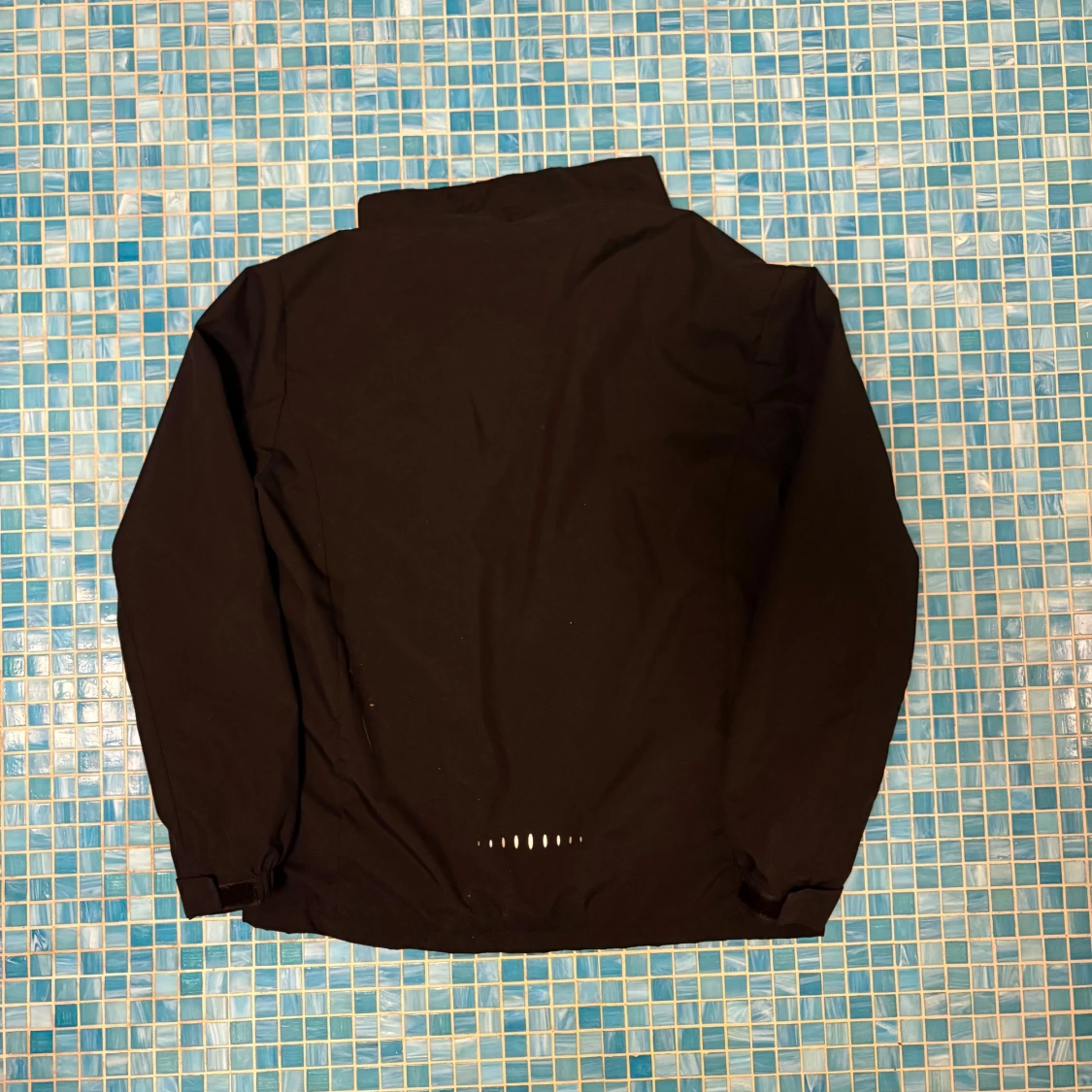 Svart vattentät jacka från Arc'teryx S - 4