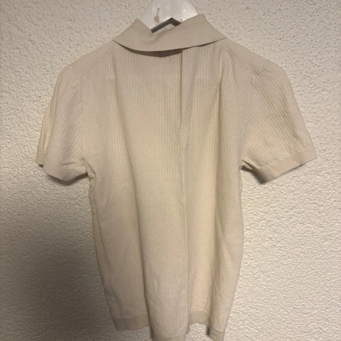 Vit kortärmad T-shirt med dragkedja H&M - 1