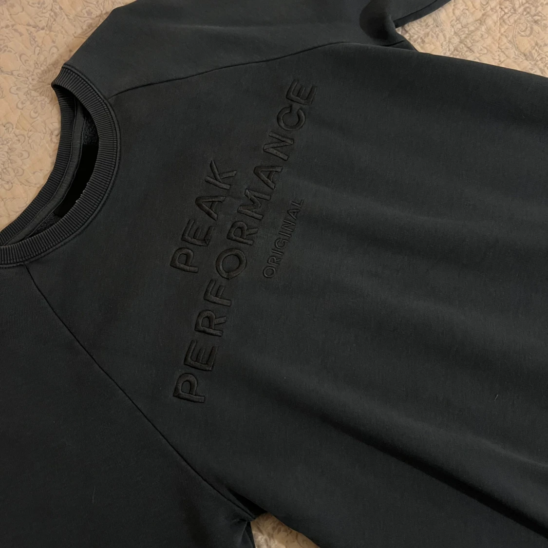 Peak Performance sweatshirt - 1