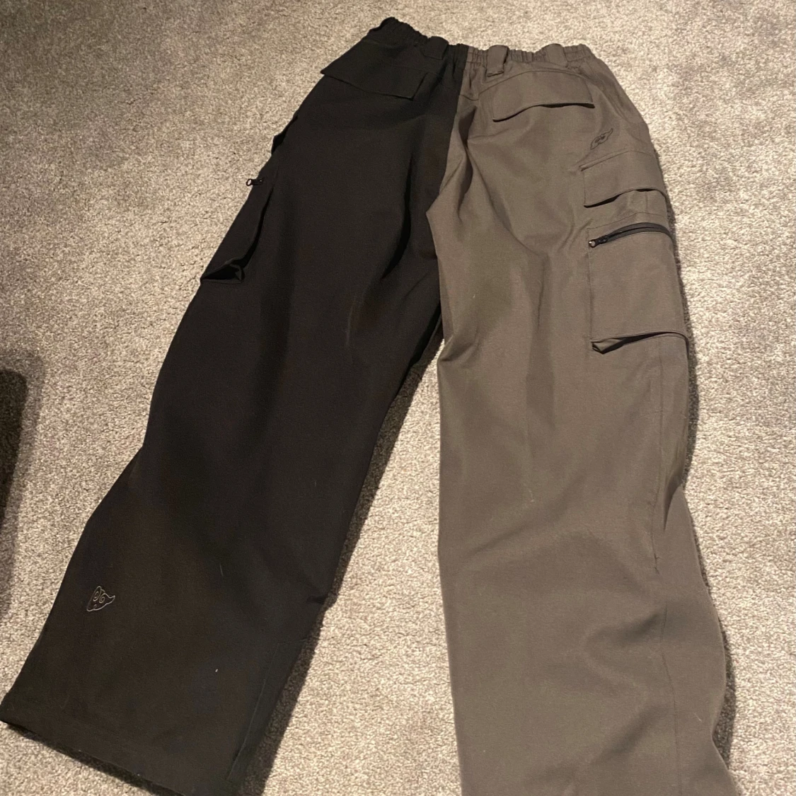 Grå svart capeesh - 1