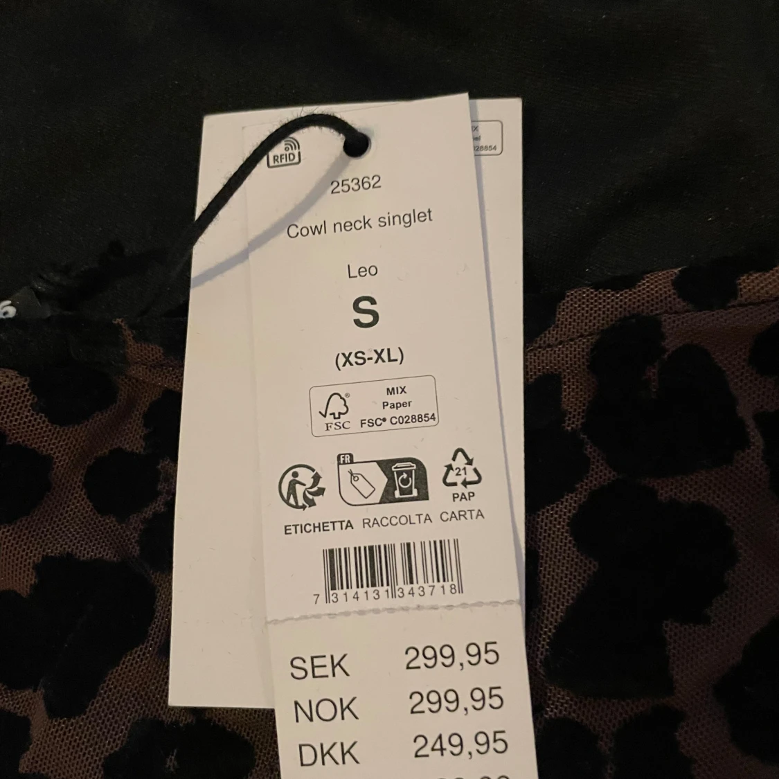 Burgundy och leopard singlet toppar S - 2