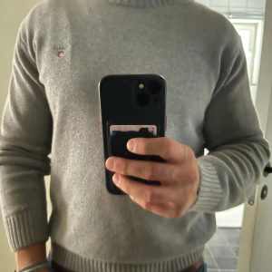 Gant sweatshirt - Ny skick, den passar mig som är 180 lång.