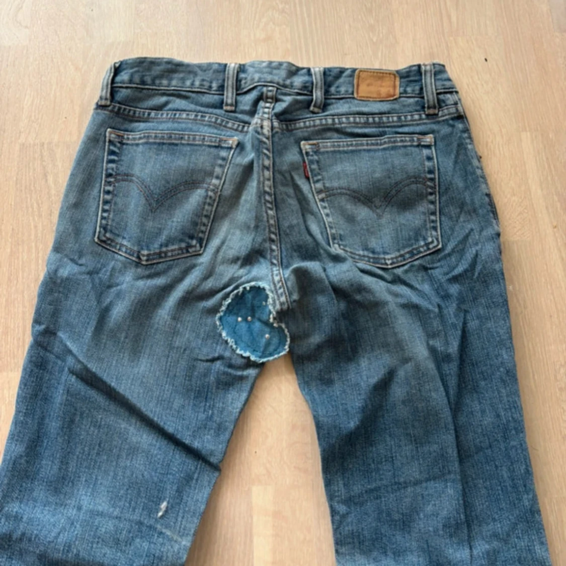 Lågmidjade Levis jeans  - 3