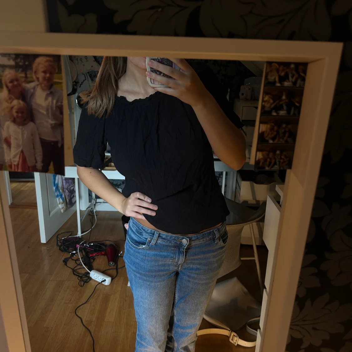Svart offshoulder blus med kort ärm - 1