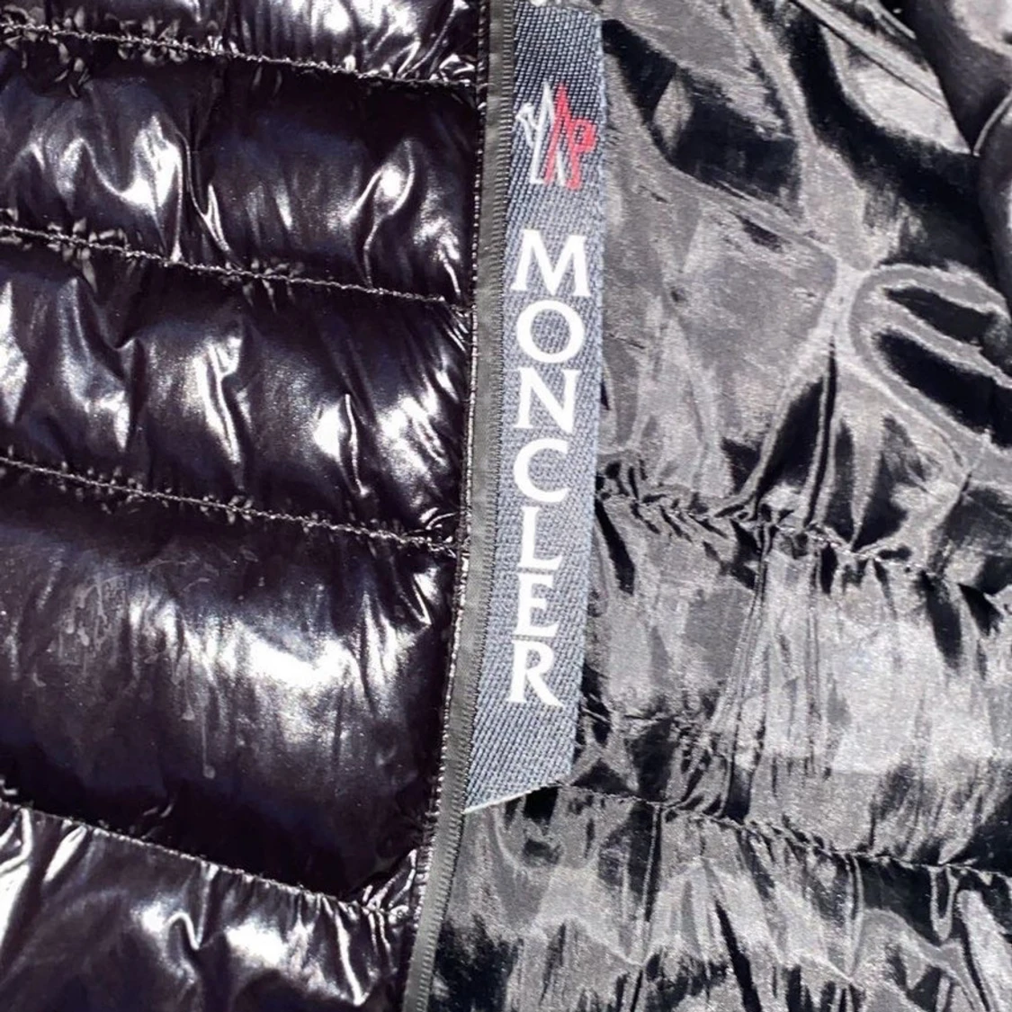 Mörkblå dunväst från Moncler - 4