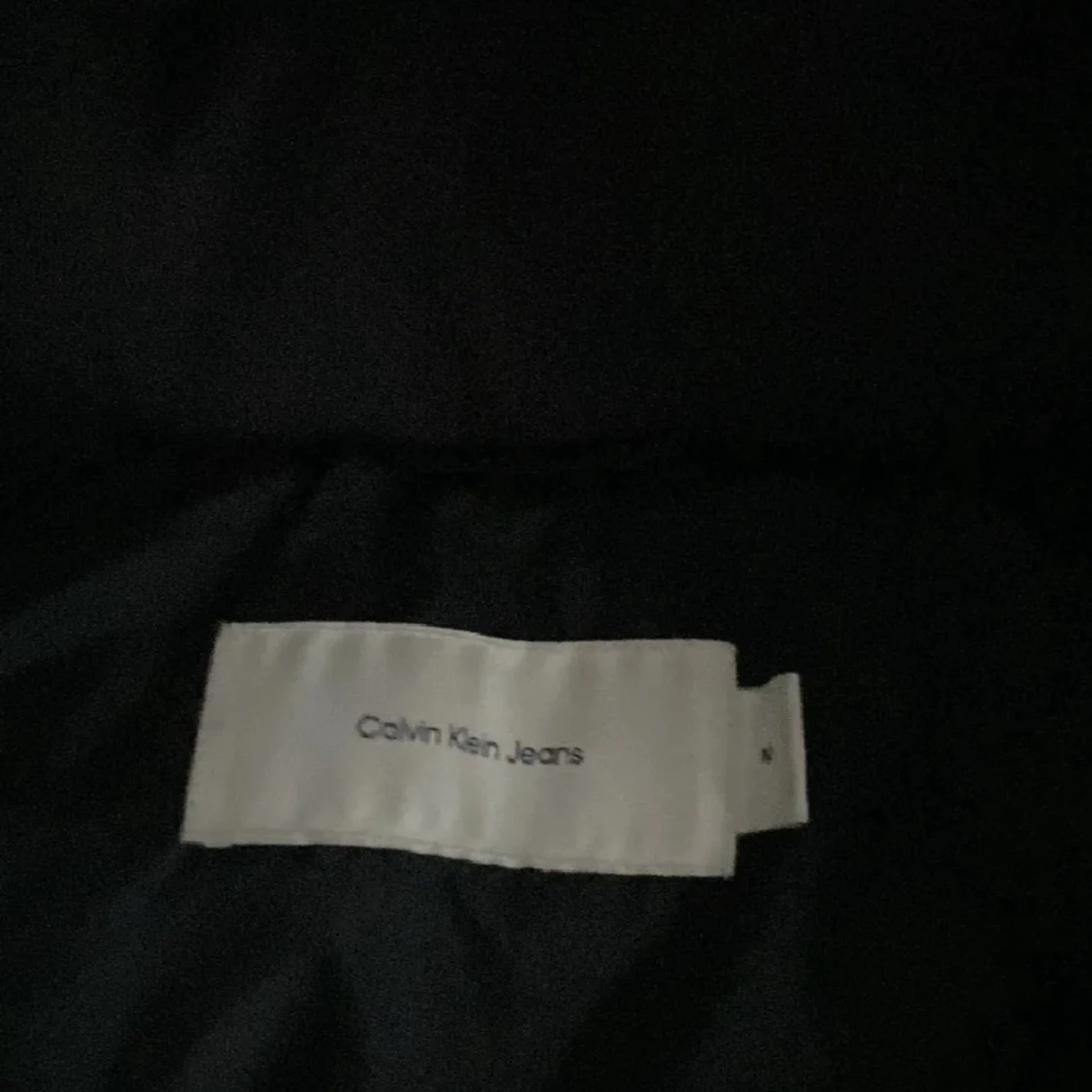 Svart pufferjacka från Calvin Klein Jeans - 1