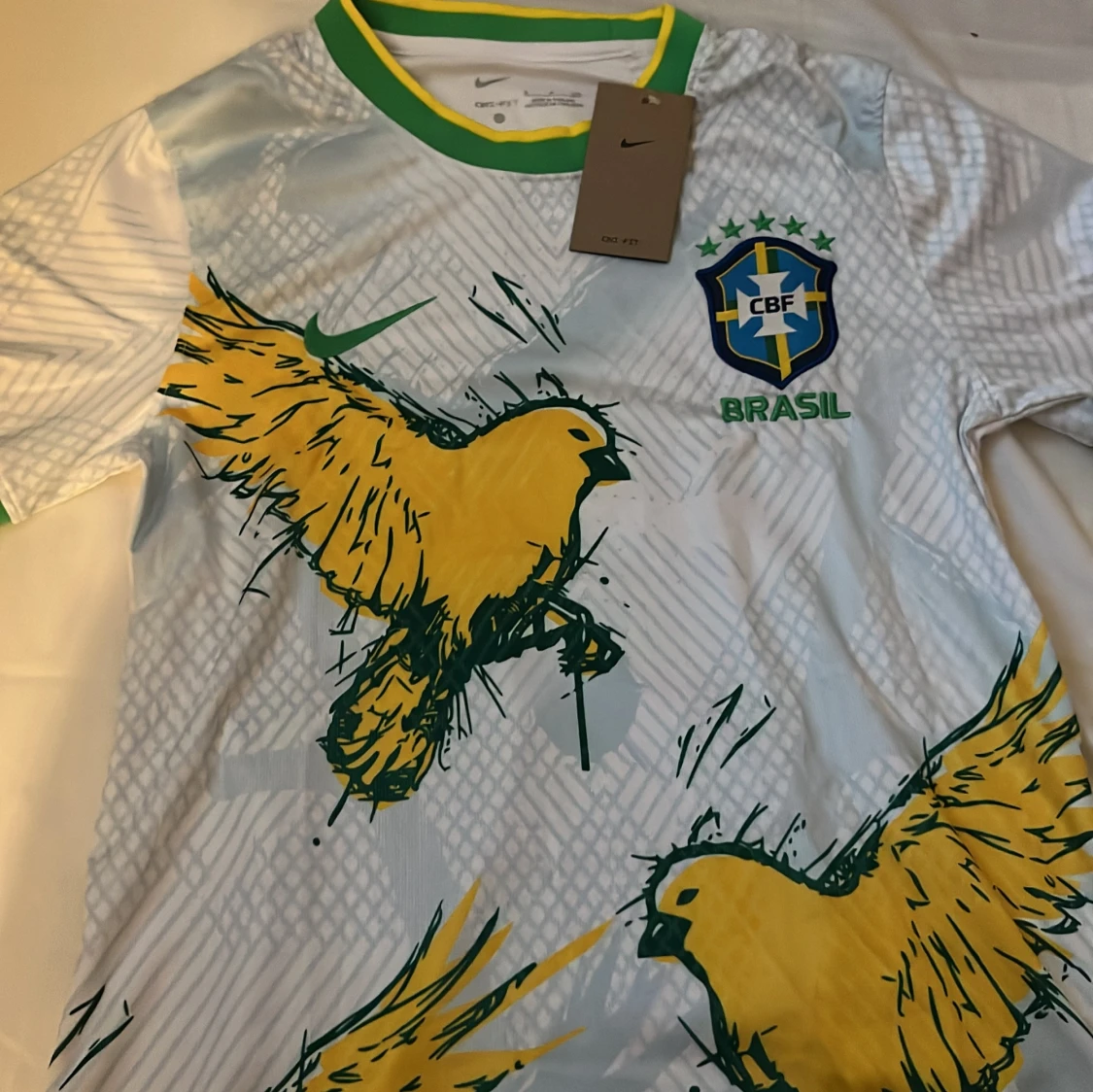 Brasilien Nike fotbollströja S