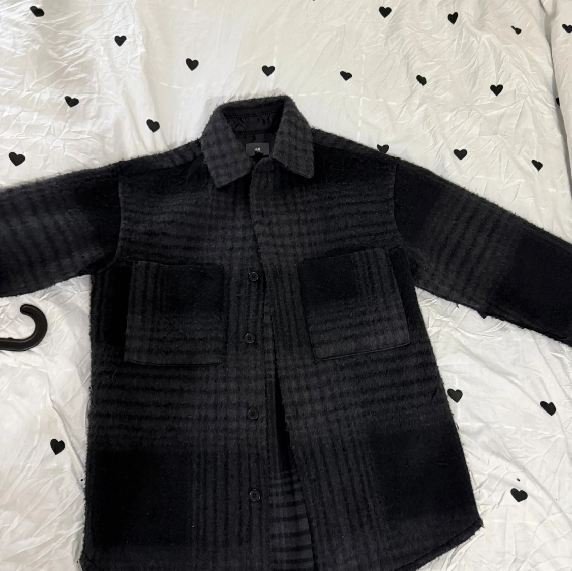 Svart rutig overshirt från H&M