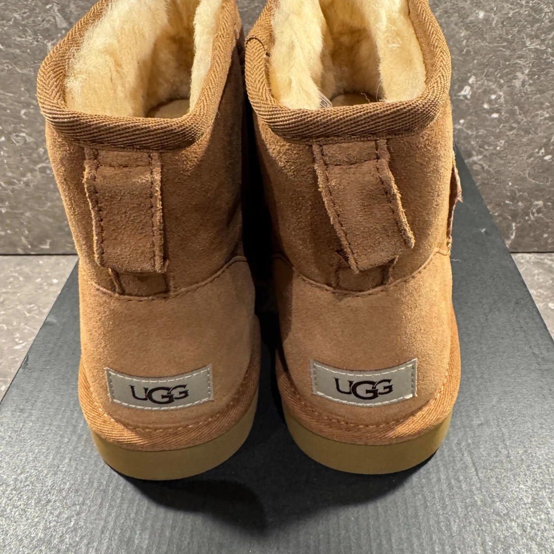 UGG Classic Mini bruna boots - 1