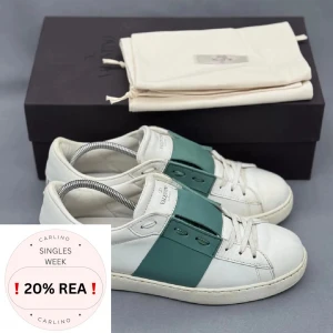 Valentino Open | 43 - Valentino Open sneakers | Grymt skick! | Original dustbag ingår! | INGA BYTEN | Fraktar spårbart eller möts upp i Täby 