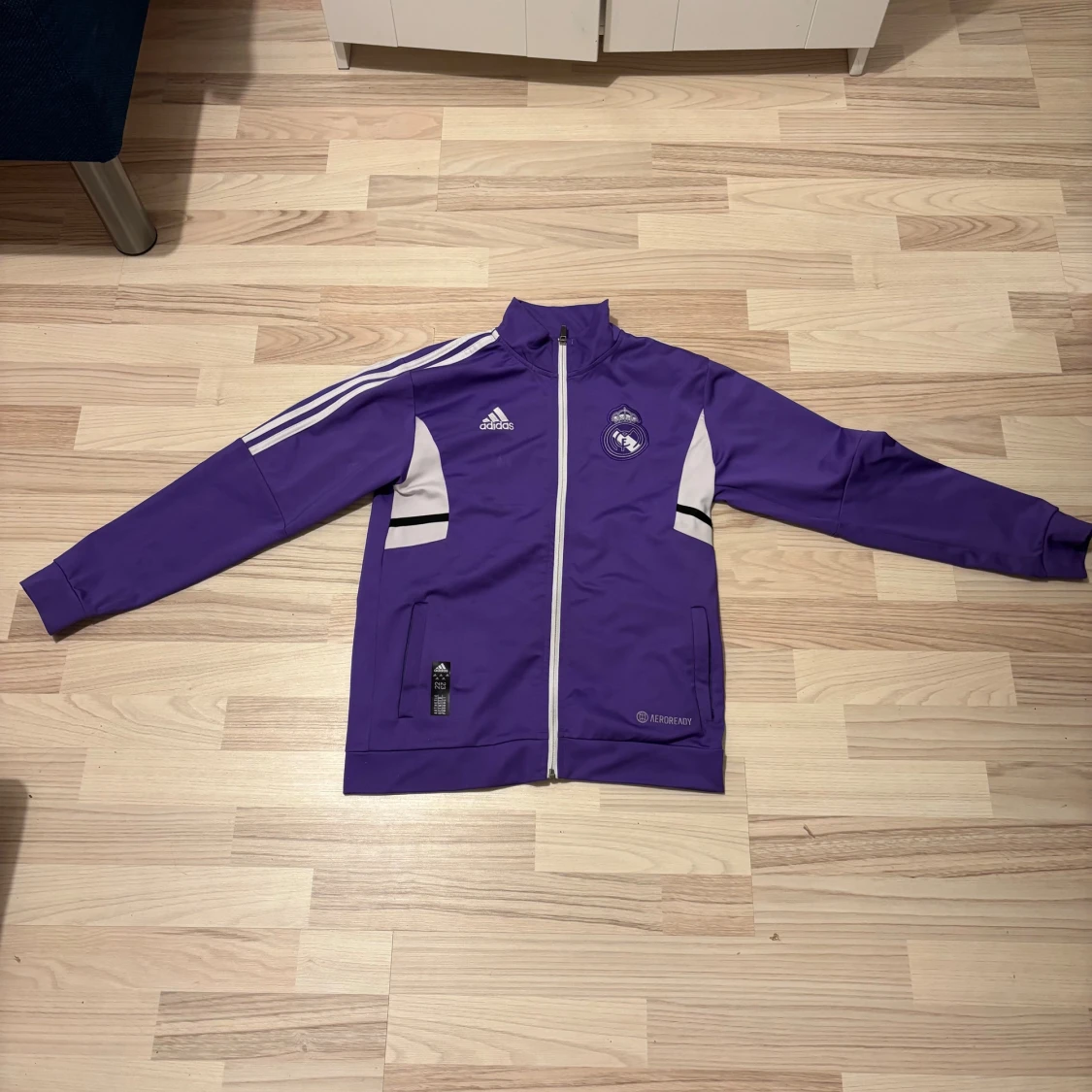 Svarta Adidas Real Madrid träningsbyxor - 2