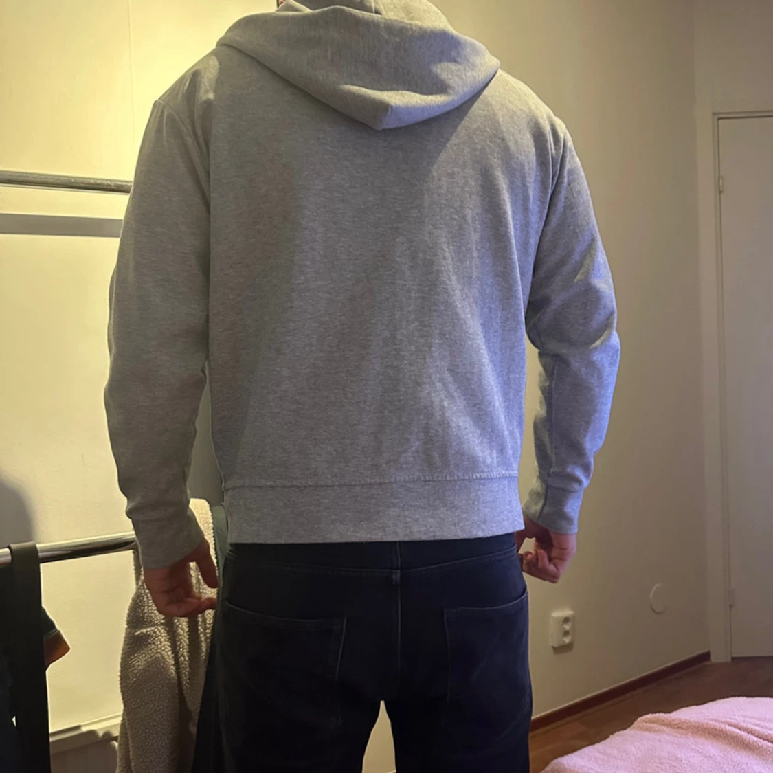 Grå hoodie från Ralph Lauren - 4
