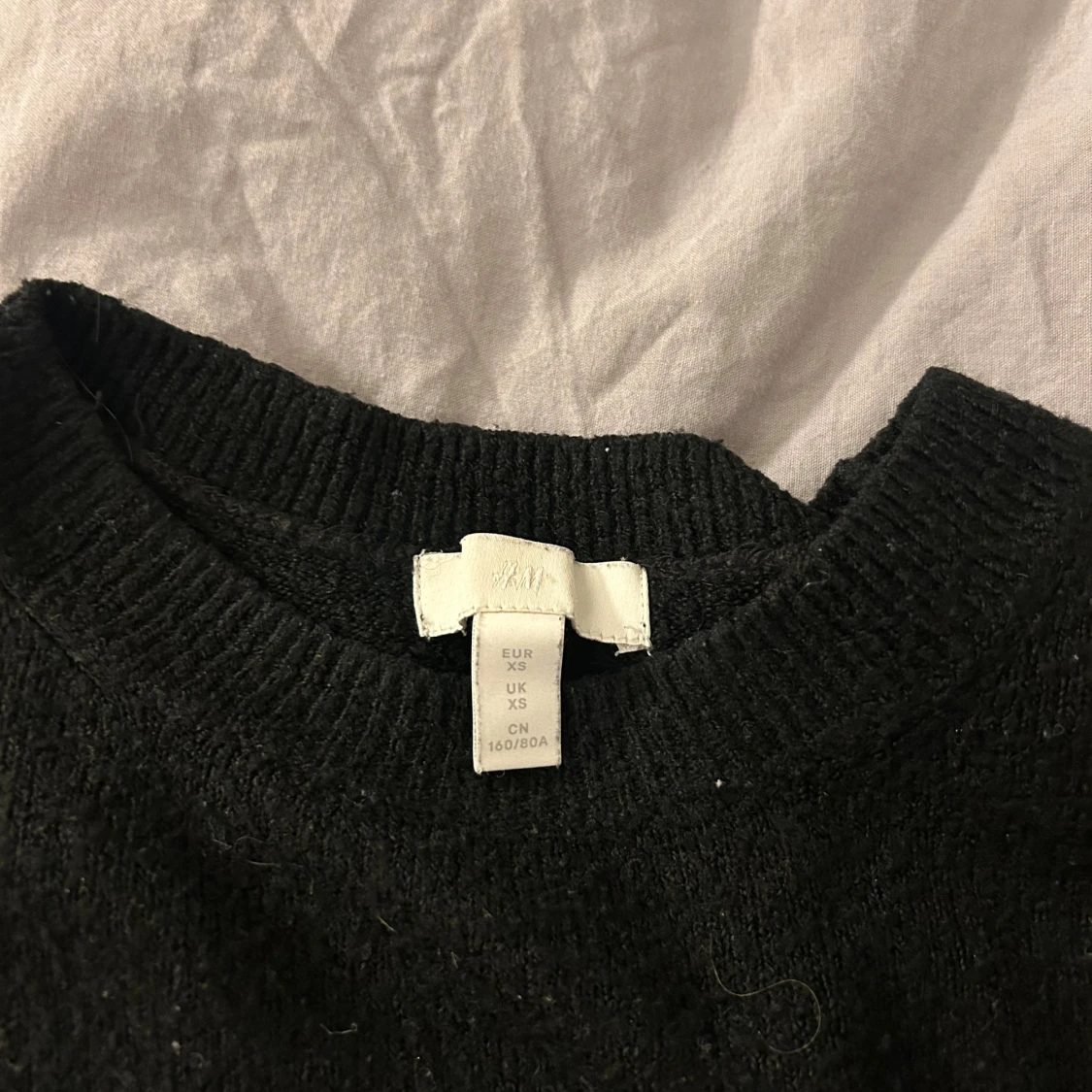 Svart stickad tröja från H&M - 1