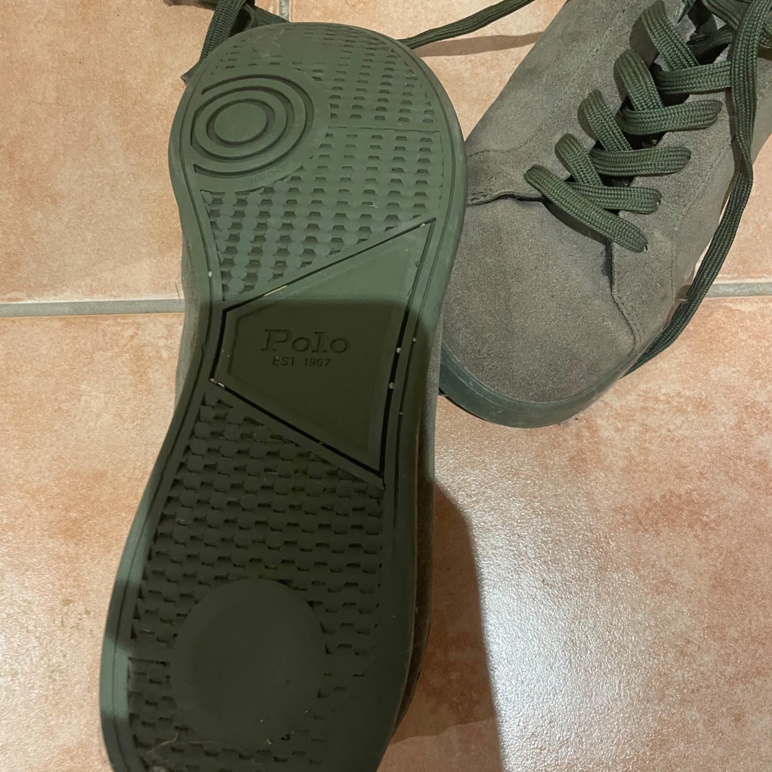 Gröna mocka sneakers från Polo Ralph Lauren - 3