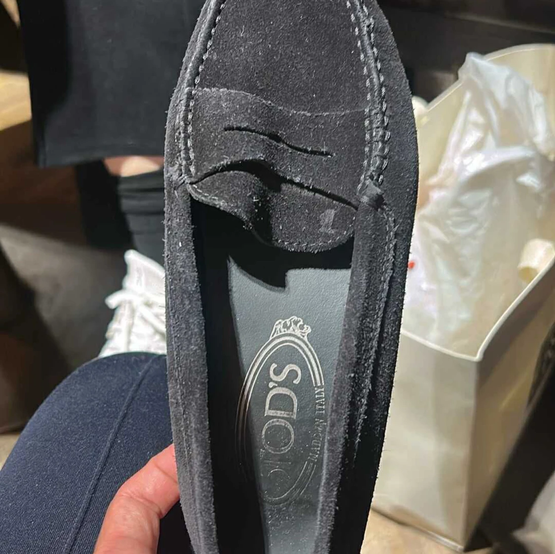 Svarta mockaloafers från Tod's